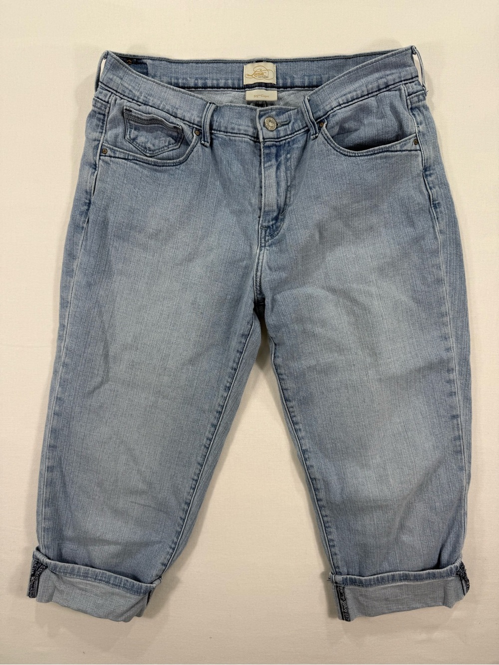 Levi's Light Blue Cropped Rolled-Hem Jeans